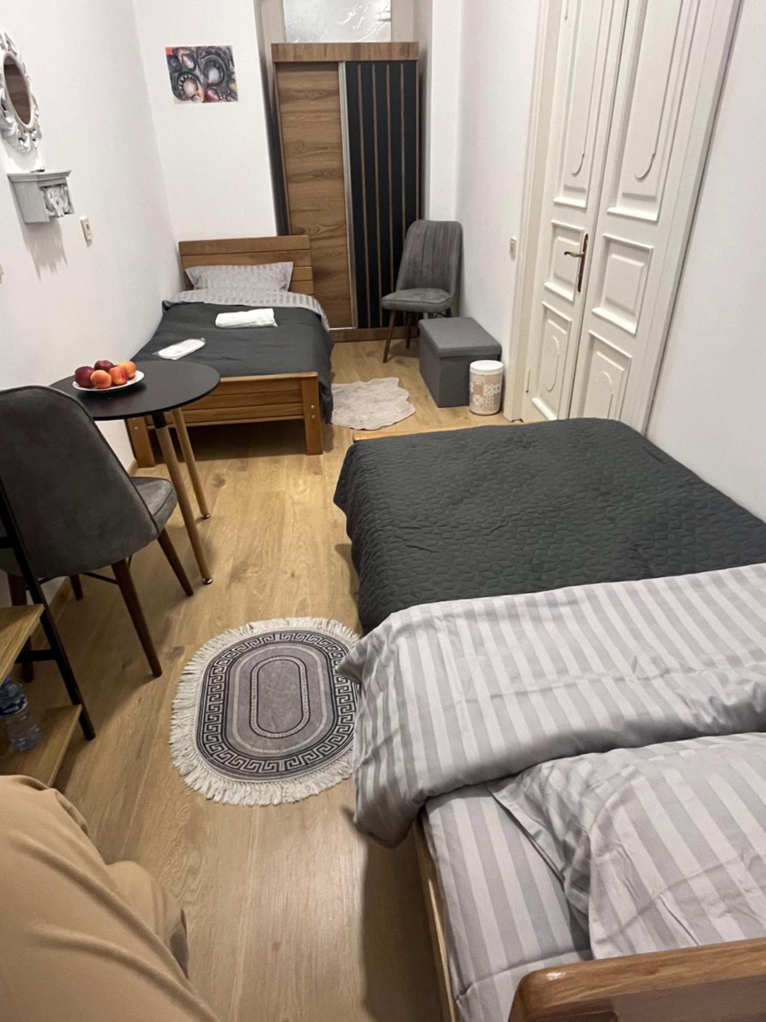 Salomes Guest Room Tbilisi Eksteriør bilde