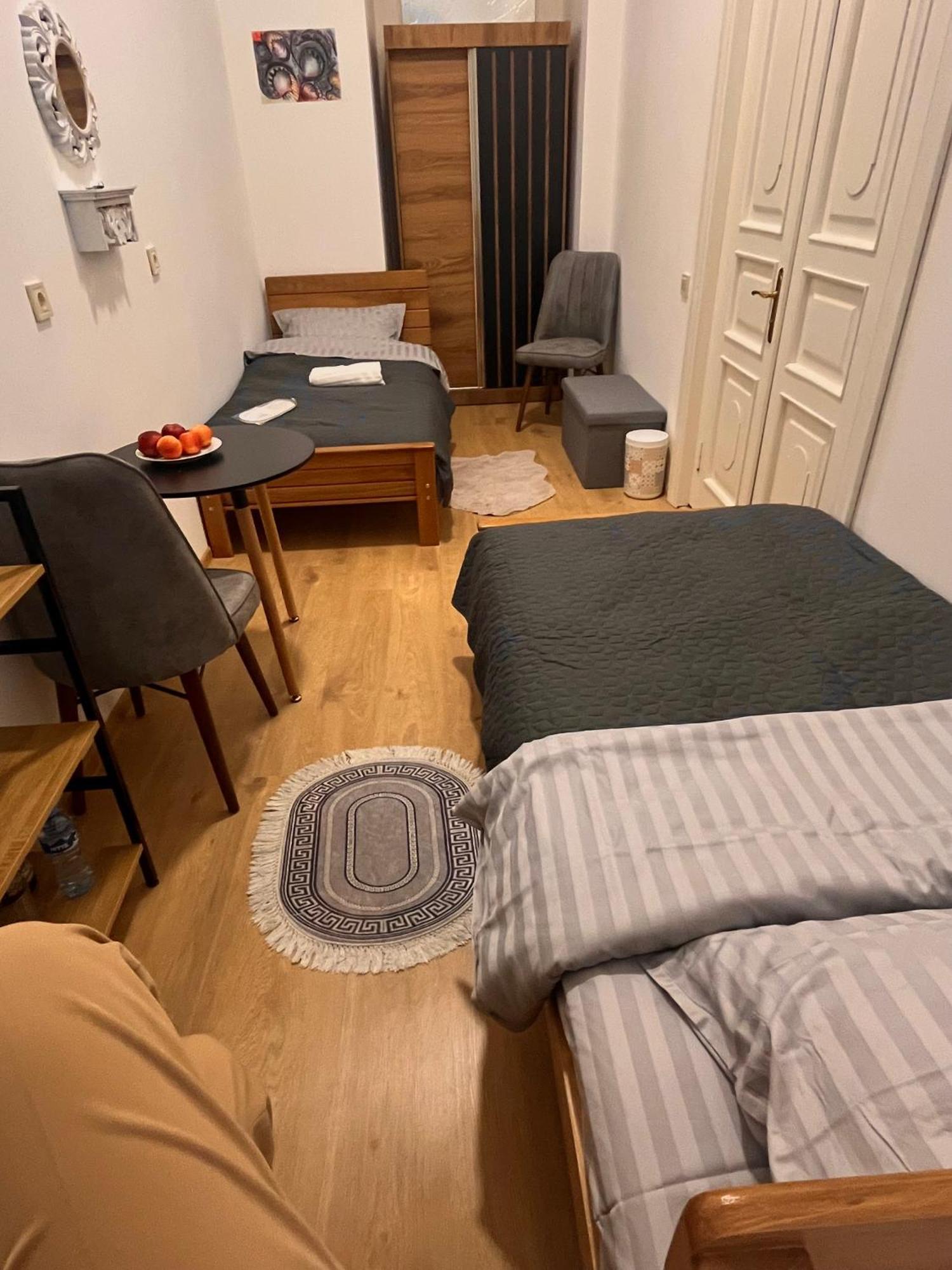 Salomes Guest Room Tbilisi Eksteriør bilde