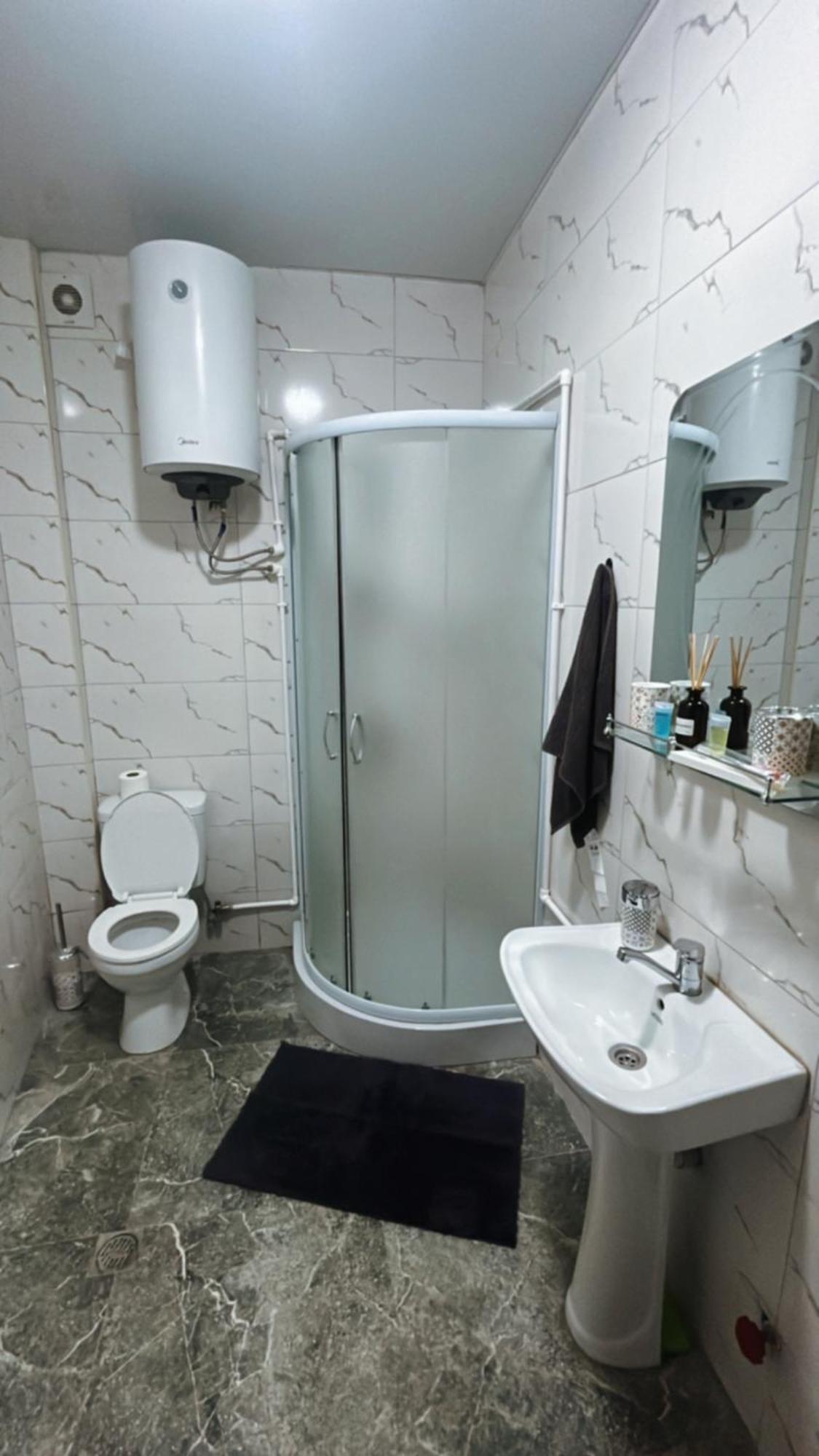 Salomes Guest Room Tbilisi Eksteriør bilde